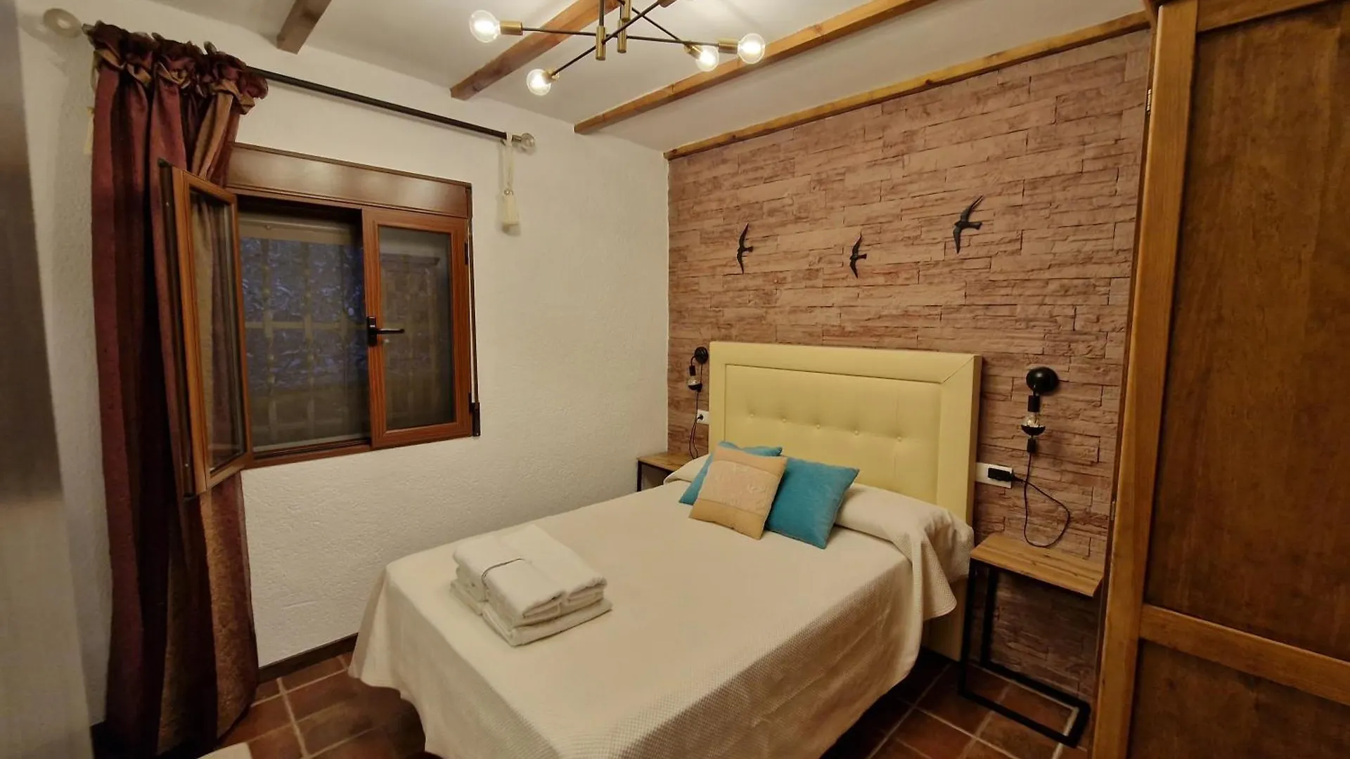 Apartamentos El Manantial Burunchel